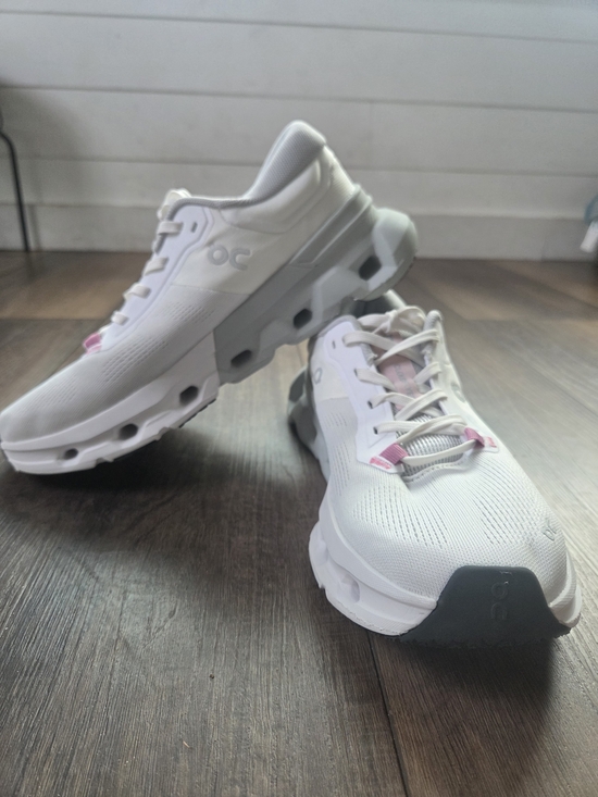 On Running Shoes - On Running Women’s Cloudflyer White with Pink Accents